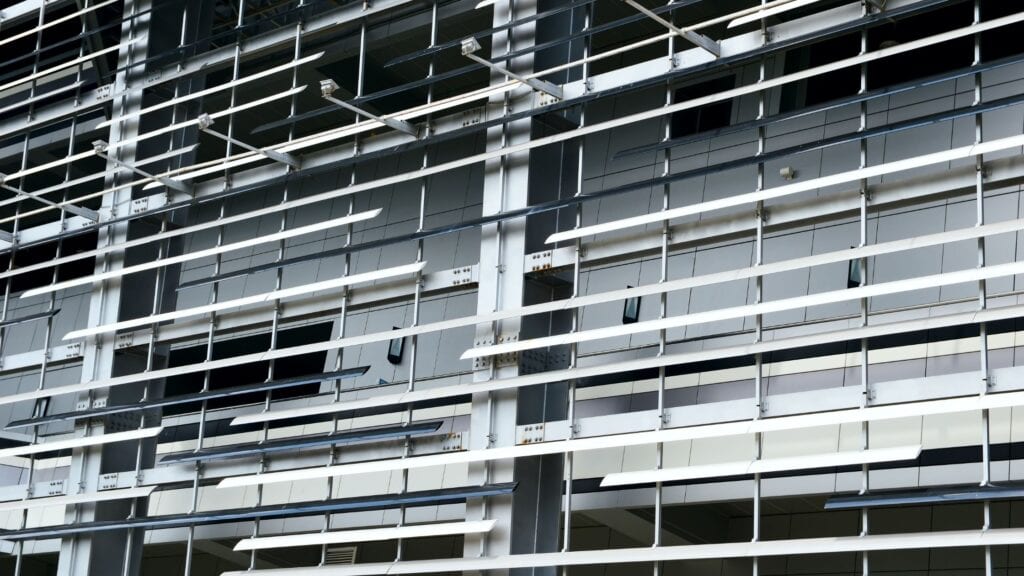 The Pros And Cons Of Metal Stud Framing In Complex Construction